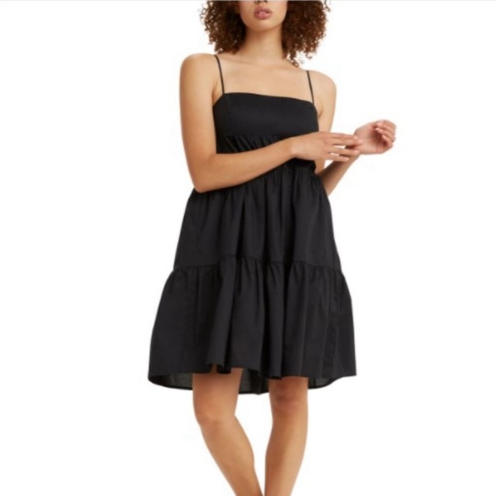 NWT Levi's Clea Cotton Spaghetti
Strap Tiered Dress Size S
